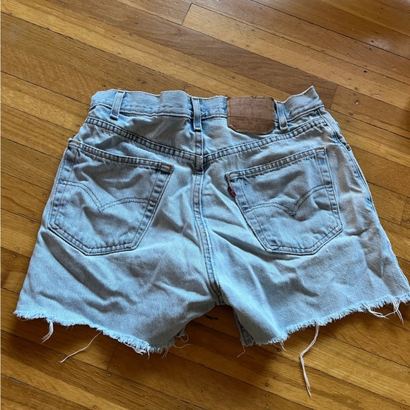 Ripped thrashed Levi’s 505 light denim vintage shorts sexy baggy unisex 34 33 - Picture 4 of 6